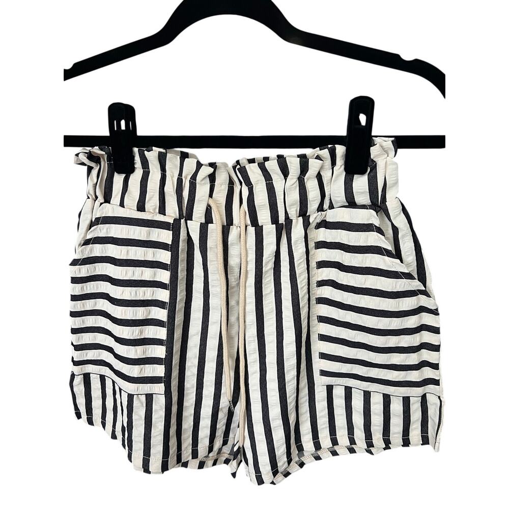 NWOT Size M SHEIN Striped Tank and Shorts Set - 2 Pc Textured Lounge Outfit - Picture 5 of 7